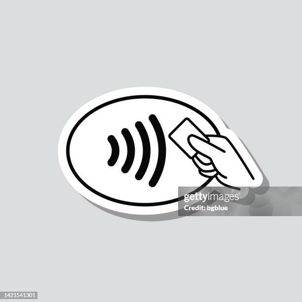 stockillustraties, clipart, cartoons en iconen met contactless payment. icon sticker on gray background - dichterbij komen