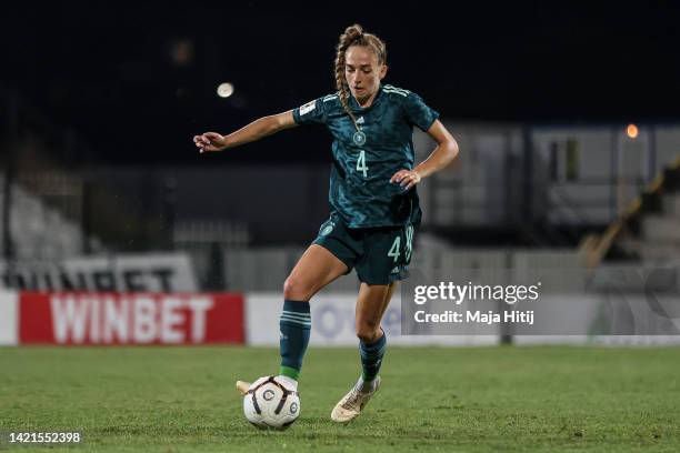 Sophia Kleinherne of Germany controls the ball during the FIFA Women's World Cup 2023 Qualifier group H match between Bulgaria and Germany at...