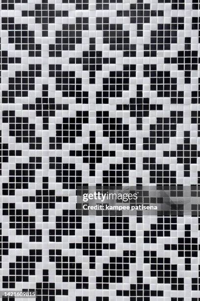 black and white tiles pattern - porcelain tile stock pictures, royalty-free photos & images