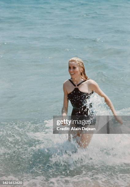 Catherine Deneuve on the set of Heartbeat by Alain Cavalier.