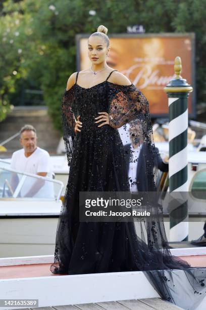 Jasmine Sanders arrives at the Hotel Excelsior during the 79th Venice International Film Festival on September 07, 2022 in Venice, Italy.