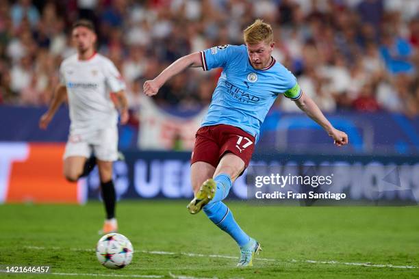 Kevin De Bruyne of Manchester City in action during the UEFA Champions League group G match between Sevilla FC and Manchester City at Estadio Ramon...