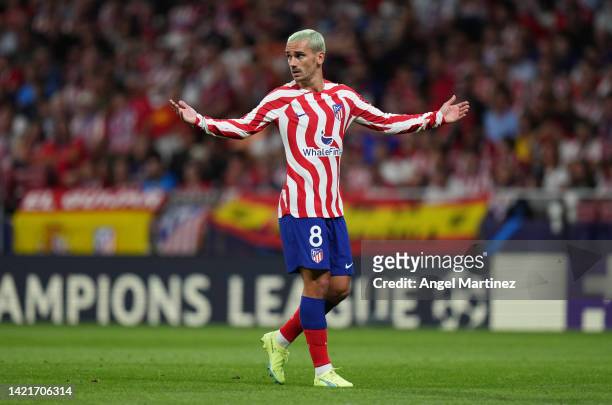 Antoine Griezmann of Atletico de Madrid reacts during the UEFA Champions League group B match between Atletico Madrid and FC Porto at Civitas...