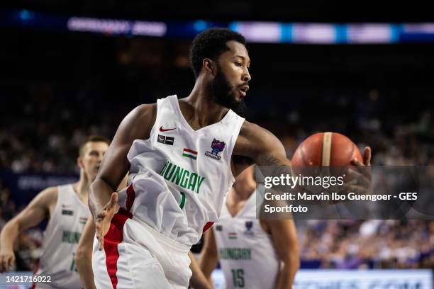 Mikael Hopkins of Hungary controls the ball during the FIBA EuroBasket 2022 group B match between Hungary and Germany at Lanxess Arena on September...