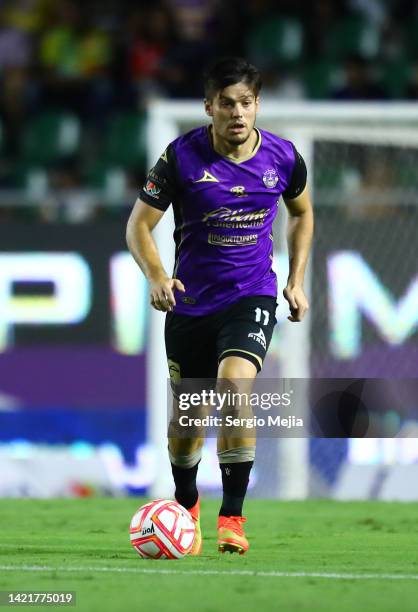 Jorge Meré of Mazatlán drives the ball during the 13th round match between Mazatlan FC and Atlas as part of the Torneo Apertura 2022 Liga MX at...