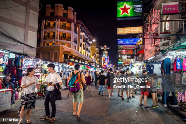 khao san road in bangkok - khao san road stock pictures, royalty-free photos & images