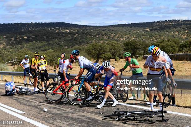 General view of Jay Vine of Australia and Team Alpecin-Deceuninck - Polka dot mountain jersey, Luke Plapp of Australia and Team INEOS Grenadiers,...