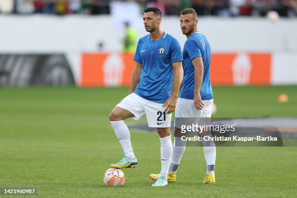 Blerim Dzemaili of FC Zurich warms up prior to the UEFA Europa League group A match between FC Zürich and Arsenal FC at Kybunpark on September 08,...