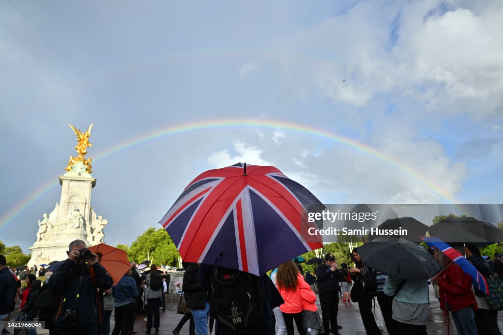 Queen Elizabeth II Under 'Medical Supervision'