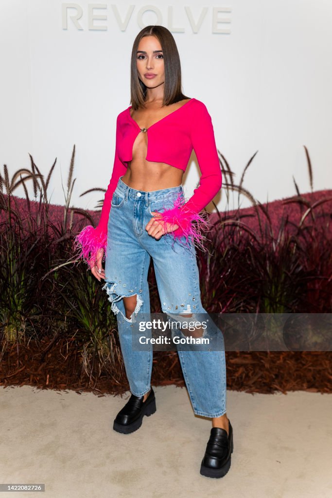 Revolve Gallery - September 2022 - New York Fashion Week