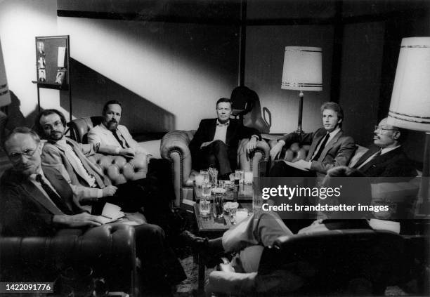 The actor Karlheinz Böhm in Club 2 on the topic > Starvation in Africa <. 28 June 1983.