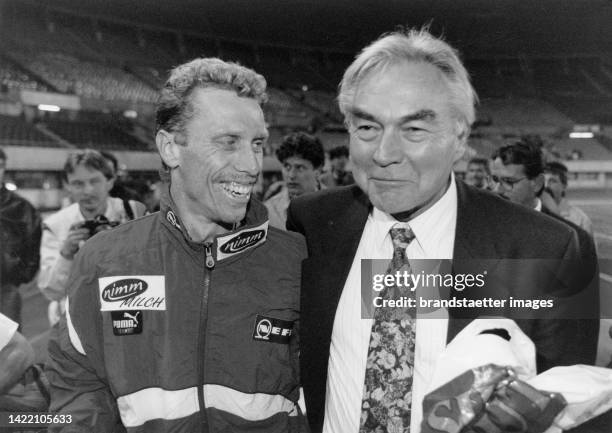 Football player Peter Stöger with President of the Austrian Football Association Beppo Mauhart at the football match between Austria and Ireland . 7...