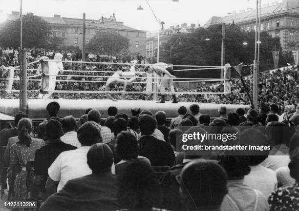 Wrestler at the Vienna Heumarkt. Vienna 3. 27 June 1964.