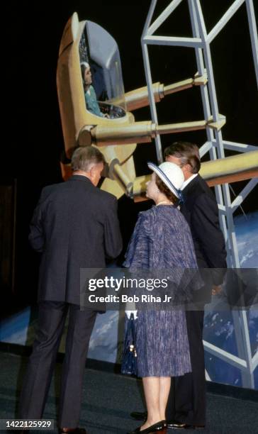Elizabeth Apollo Model Galactic Prince Photos and Premium High Res Pictures - Getty Images