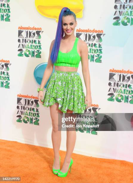 Singer Katy Perry arrives at the 2012 Nickelodeon's Kids' Choice Awards held at the Galen Center on March 31, 2012 in Los Angeles, California.