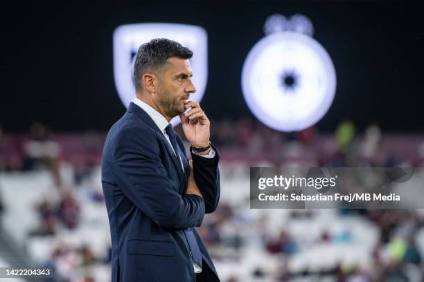 Head coach Nicolae Dica of FCSB during the UEFA Europa Conference League group B match between West Ham United and FCSB at London Stadium on...