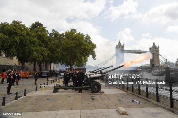 Members of the Honourable Artillery Company fire a 96-gun salute at 1pm in tribute to the late Queen Elizabeth II at Tower Bridge on September 09,...