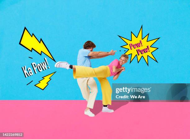 people play fighting - fake man stockfoto's en -beelden