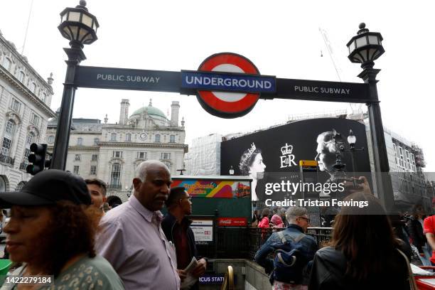 Tribute on the large screen for the late Queen Elizabeth II at Piccadilly Circus on September 09, 2022 in London, England. Elizabeth Alexandra Mary...