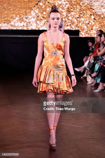 Model walks the runway at the Naeem Khan fashion show during September 2022 New York Fashion Week: The Shows at Sony Hall on September 09, 2022 in...