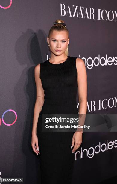 992 Josie Canseco Photos & High Res Pictures - Getty Images