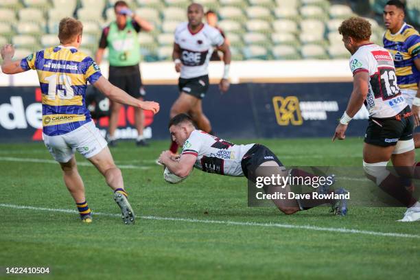 Captain Bryn Gatland of North Harbour touches down a try in his 50th appearance during the round six Bunnings NPC match between North Harbour and Bay...