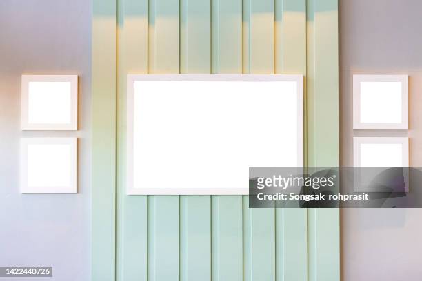 blank billboard - small placard stock pictures, royalty-free photos & images
