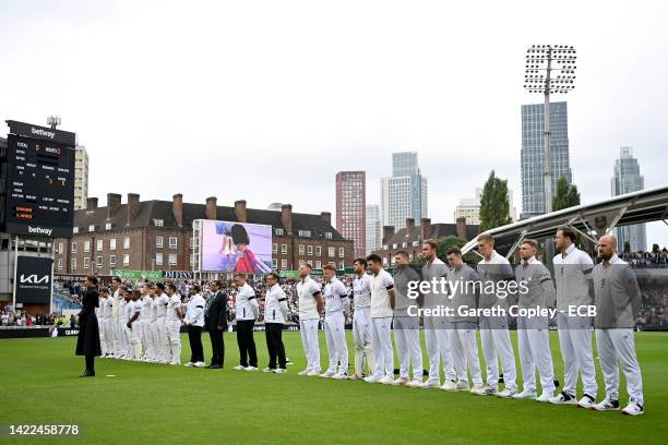 England and South Africa players hold a minutes silence as a tribute to Her Majesty Queen Elizabeth II prior to Day Three of the Third LV= Insurance...