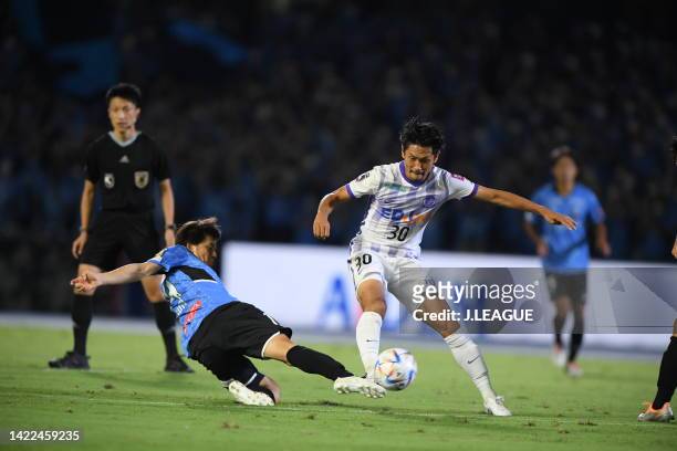 Kosei SHIBASAKI of Sanfrecce Hiroshima in action during the J.LEAGUE Meiji Yasuda J1 29th Sec. Match between Kawasaki Frontale and Sanfrecce...