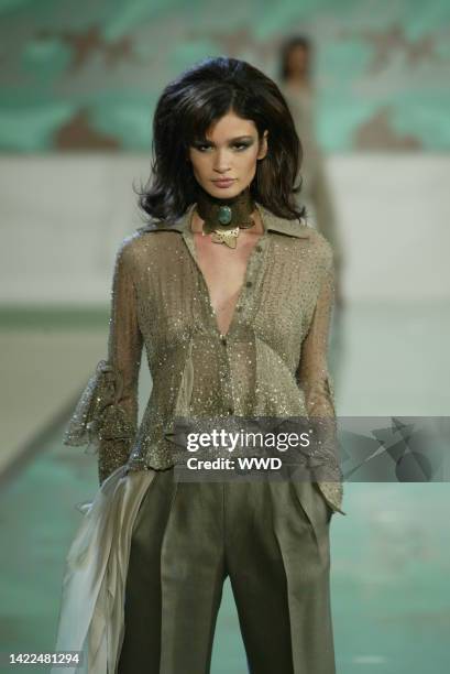 Models 2003 A model on the runway at the Valentino Spring 2003 show in Paris. News ...