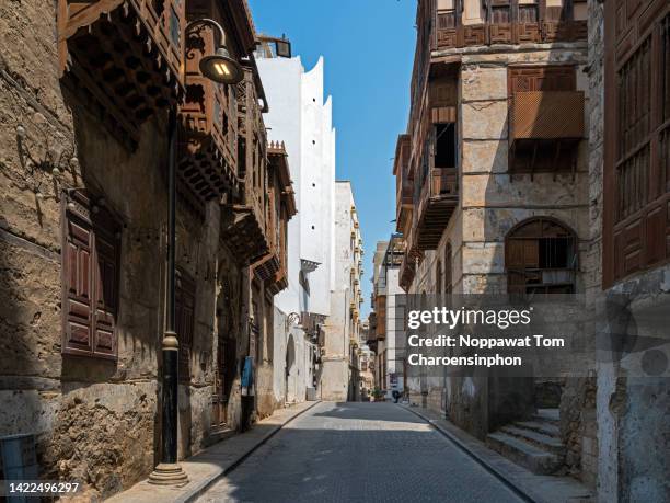 view of al balad, jeddah old town, kingdom of saudi arabia, middle east - asia - jiddah stockfoto's en -beelden