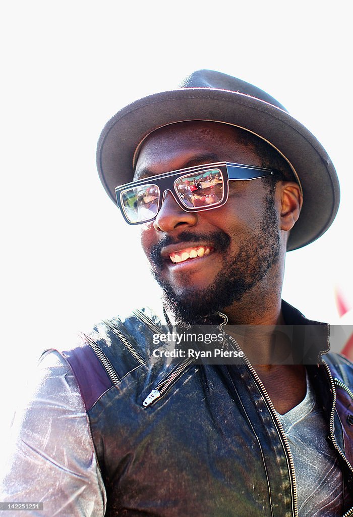 Will.i.am Meets With Indigenous AFL Players