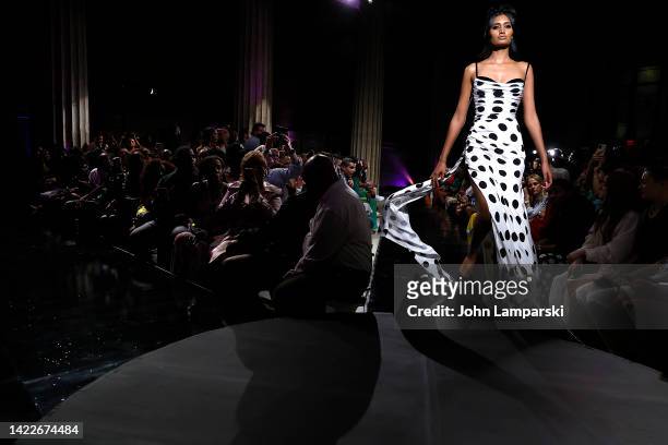 Model walks the runway during Sergio Hudson fashion show during New York Fashion Week: The Shows on September 10, 2022 in New York City.