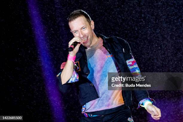 Chris Martin of the band Coldplay performs at the Mundo Stage during the Rock in Rio Festival at Cidade do Rock on September 10, 2022 in Rio de...