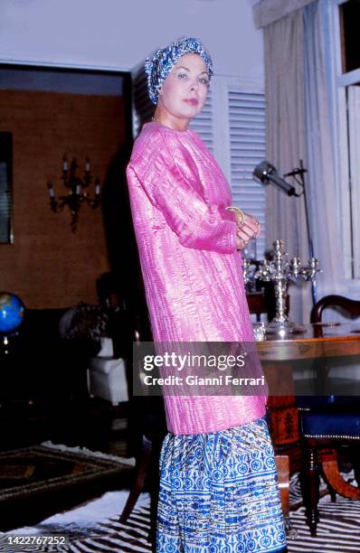 12 Aurora Bautista Stock Photos, HighRes Pictures, and Images Getty