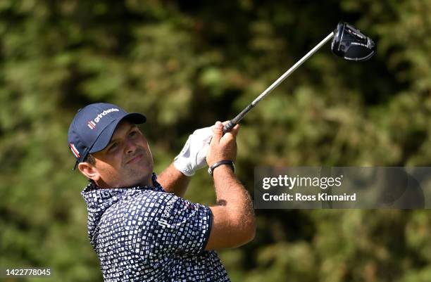 Patrick Reed of The United States tees off on the 18th hole during Round Three on Day Four of the BMW PGA Championship at Wentworth Golf Club on...