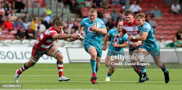 John Ryan of Wasps goes past Ruan Ackermann during the Gallagher Premiership Rugby match between Gloucester Rugby and Wasps at Kingsholm Stadium on...