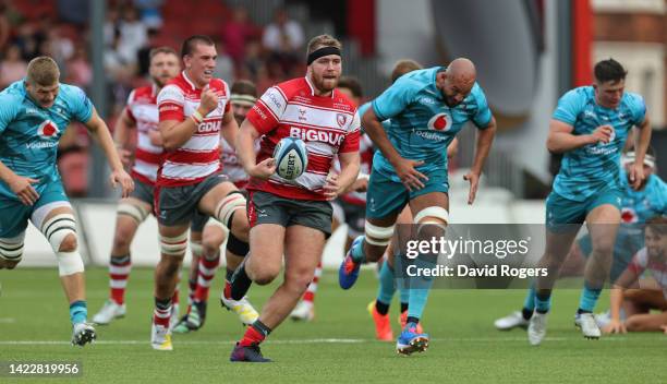 Harry Elrington of Gloucester breaks with the ball during the Gallagher Premiership Rugby match between Gloucester Rugby and Wasps at Kingsholm...