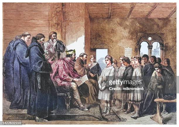 old engraved illustration of king alfred the great ( king of the west saxons and  anglo-saxons) visiting a monastery school - king alfred the great stock pictures, royalty-free photos & images