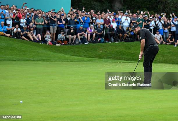 Shane Lowry of Ireland plays his third shot on the 18th hole during Day Four of the BMW PGA Championship at Wentworth Golf Club on September 11, 2022...