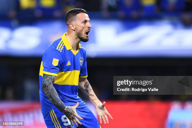 Darío Benedetto of Boca Juniors celebrates after scoring the first goal of his team during a match between Boca Juniors and River Plate as part of...