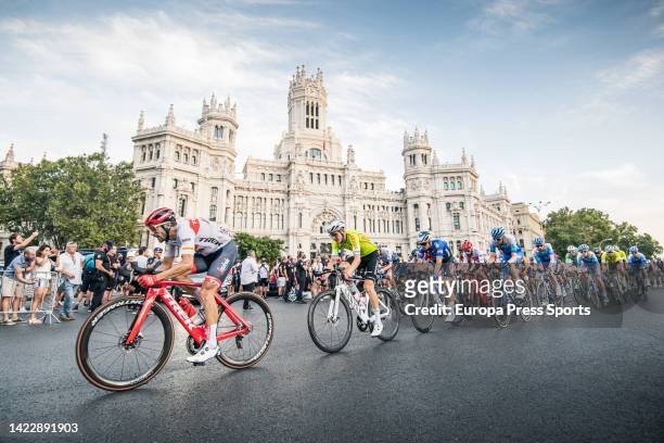 General view of the peloton in front of Cibeles Palace during the 77th Tour of Spain 2022, Stage 21 a 96,7km stage from Las Rozas to Madrid /...