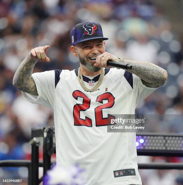 Paul Wall Photos and Premium High Res Pictures - Getty Images