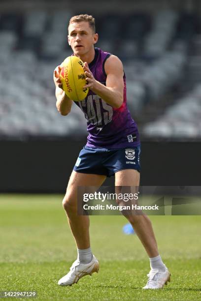 Joel Selwood of the Cats trains during a Geelong Cats AFL training session at GMHBA Stadium on September 12, 2022 in Geelong, Australia.