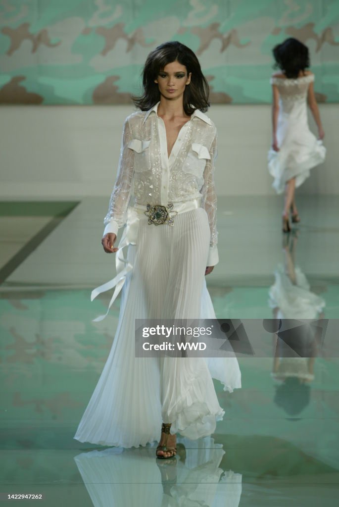 2003 Model A model on the runway at the Valentino Spring 2003 show in Paris. News ...