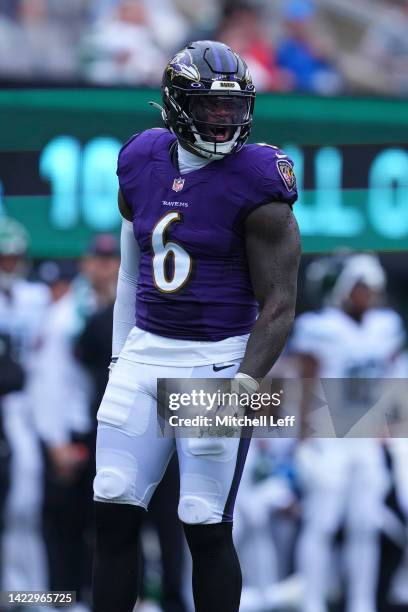 Patrick Queen of the Baltimore Ravens reacts against the New York Jets at MetLife Stadium on September 11, 2022 in East Rutherford, New Jersey.