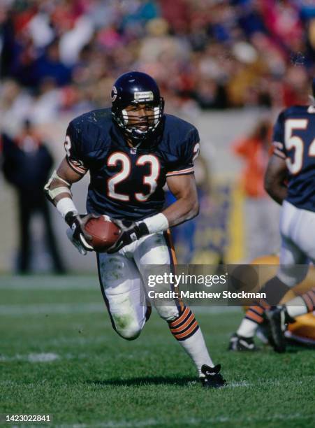 Shaun Gayle, Strong Safety for the Chicago Bears in motion running the football during the National Football Conference Central game against the...