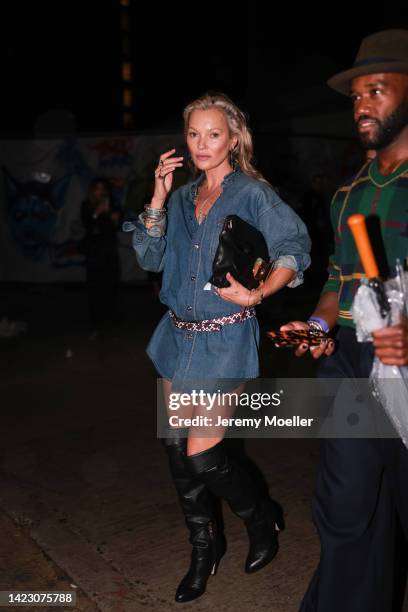 Kate Moss in a total Tommy Hilfiger look, before Tommy Hilfiger, during New York Fashion Week on September 11, 2022 in New York City.