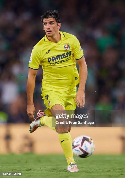 Gerard Moreno of Villarreal CF in action during the LaLiga Santander match between Real Betis and Villarreal CF at Estadio Benito Villamarin on...