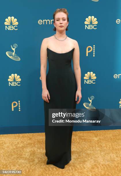 Hannah Einbinder Photos and Premium High Res Pictures - Getty Images